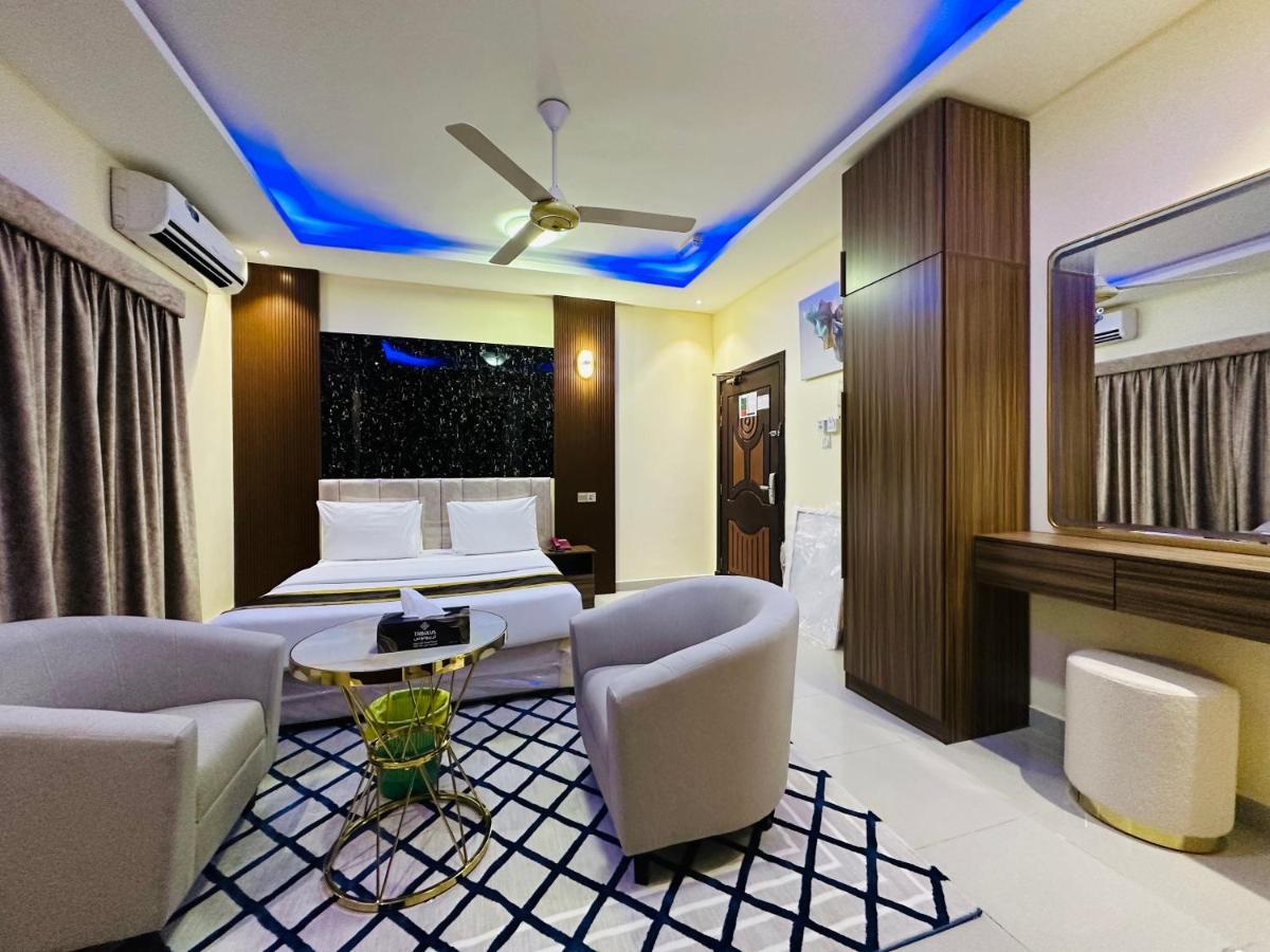 อัล นาคีล โฮเต็ล อพาร์ตเมนต์ Hotel ราสอัลไคมาห์ ภายนอก รูปภาพ