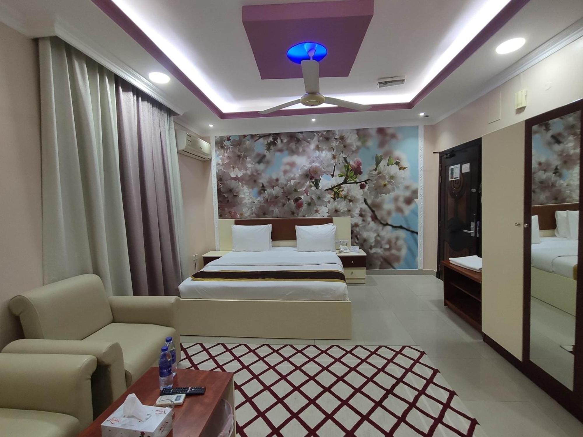อัล นาคีล โฮเต็ล อพาร์ตเมนต์ Hotel ราสอัลไคมาห์ ภายนอก รูปภาพ