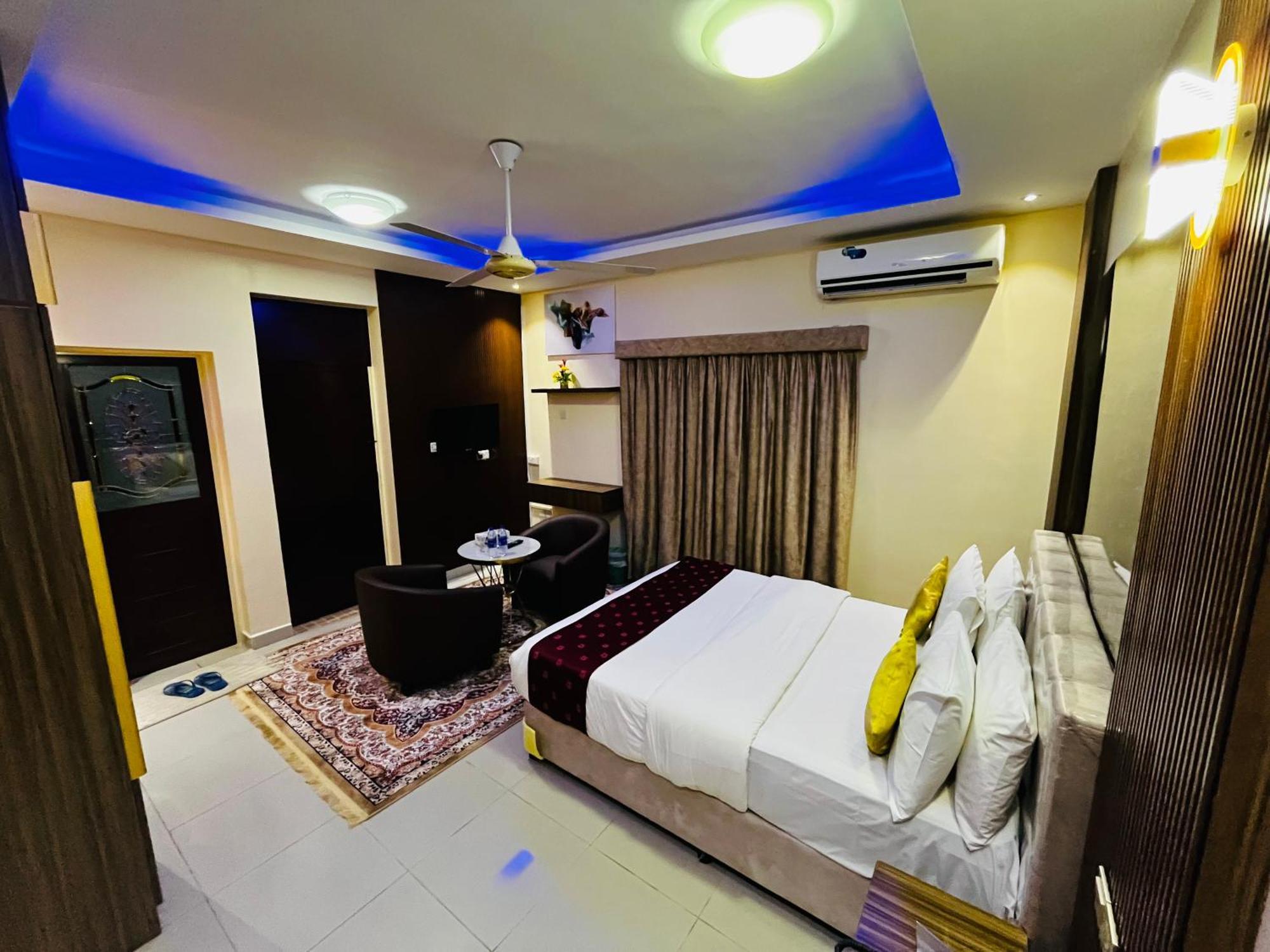อัล นาคีล โฮเต็ล อพาร์ตเมนต์ Hotel ราสอัลไคมาห์ ภายนอก รูปภาพ