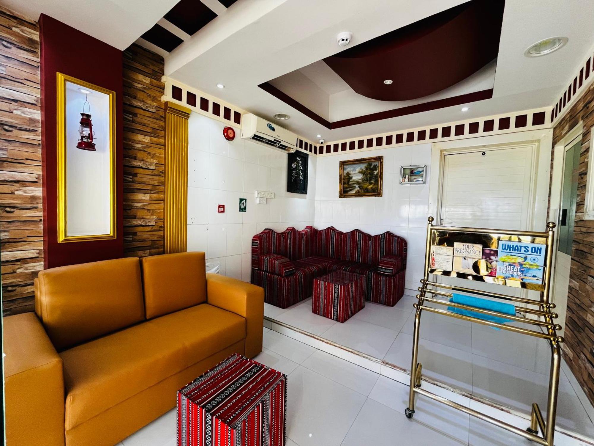 อัล นาคีล โฮเต็ล อพาร์ตเมนต์ Hotel ราสอัลไคมาห์ ภายนอก รูปภาพ