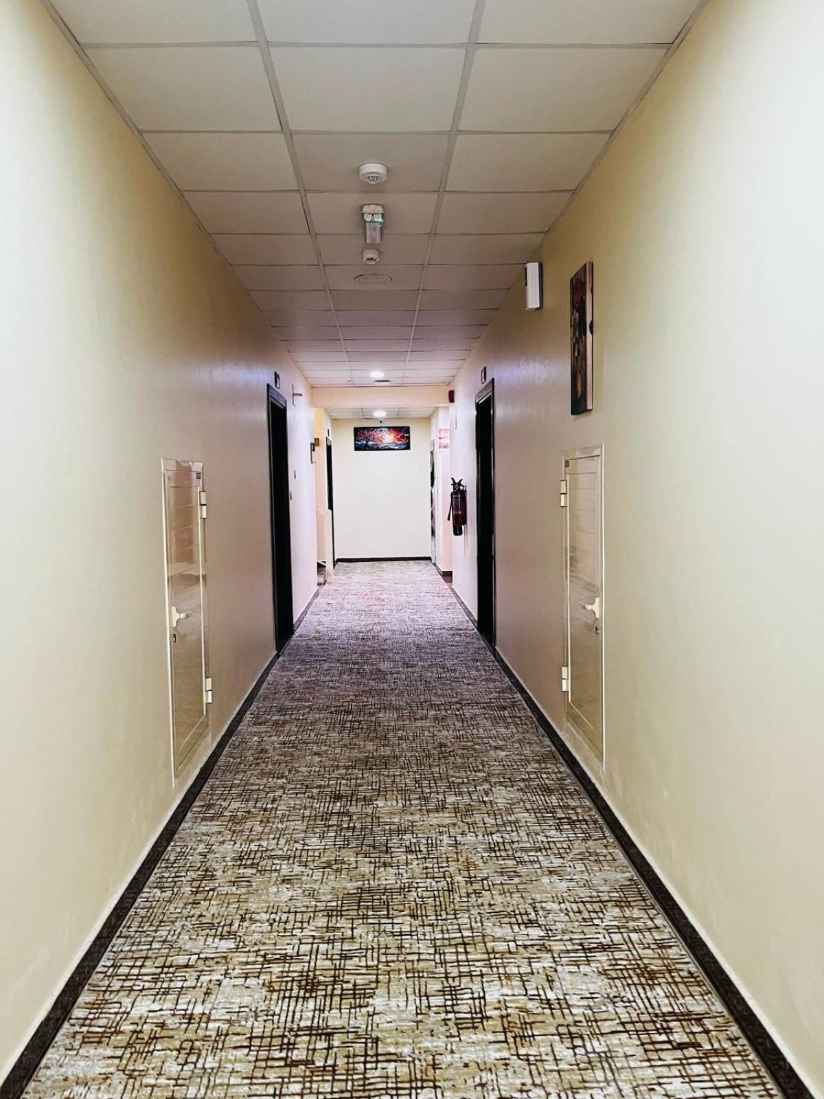 อัล นาคีล โฮเต็ล อพาร์ตเมนต์ Hotel ราสอัลไคมาห์ ภายนอก รูปภาพ