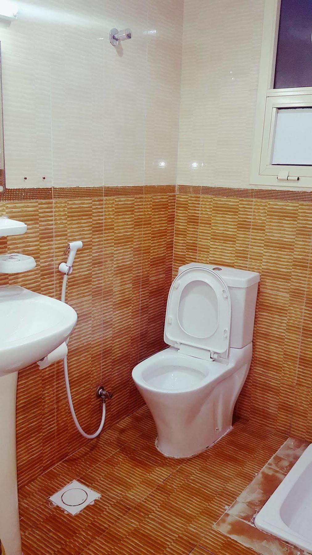 อัล นาคีล โฮเต็ล อพาร์ตเมนต์ Hotel ราสอัลไคมาห์ ภายนอก รูปภาพ