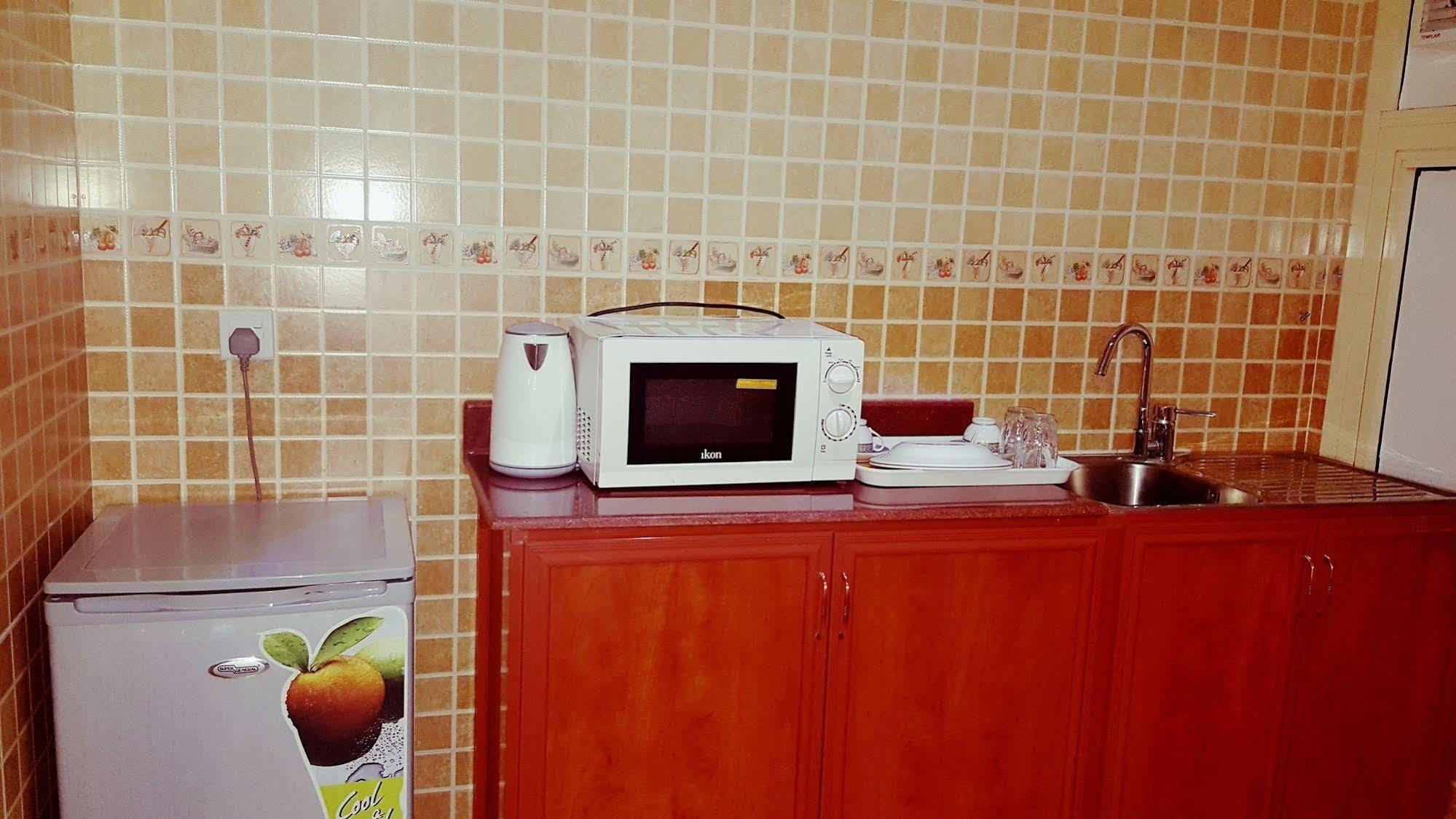 อัล นาคีล โฮเต็ล อพาร์ตเมนต์ Hotel ราสอัลไคมาห์ ภายนอก รูปภาพ